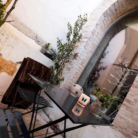 La Ripa Boutique Albino