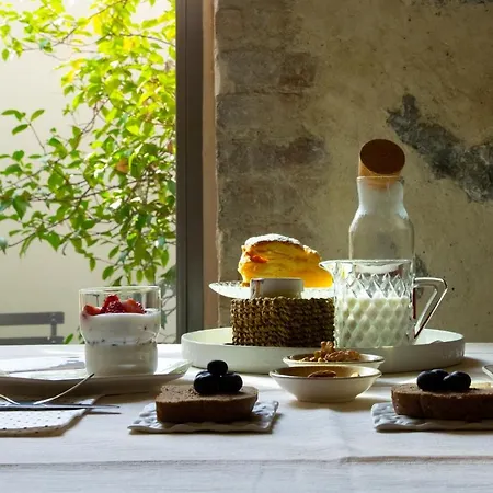 La Ripa Boutique Albino