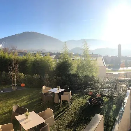 La Ripa Boutique Albino