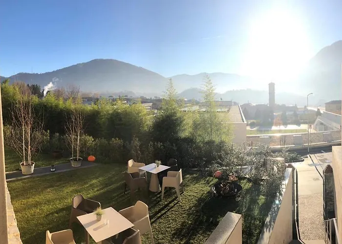La Ripa Boutique Albino
